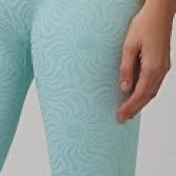 NWT $88 SPIRITUAL GANGSTER love sculpt jacquard leggings XS/S - Picture 5 of 13